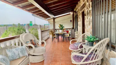 Chalet in Lora del Río photo 18