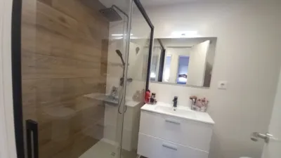 Apartment on Carrer de Josep Tarradellas i Joan photo 10