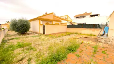 House in Country Club photo 9