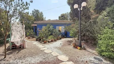 Chalet on Calle Monte Pinar photo 32