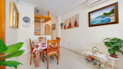 Apartment on Calle de María Gil Vallejos photo 12