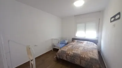 Apartment on Carrer de Josep Tarradellas i Joan photo 8