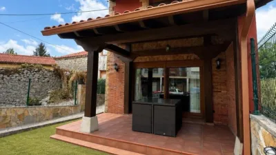 Semi-detached house on Calle Barrio de la Lombana photo 21