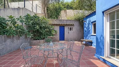 Chalet on Calle Monte Pinar photo 21