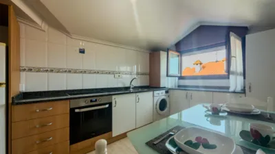 Top Floor Apartment in Somo photo 13