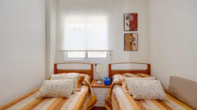 Apartment on Calle de María Gil Vallejos photo 13