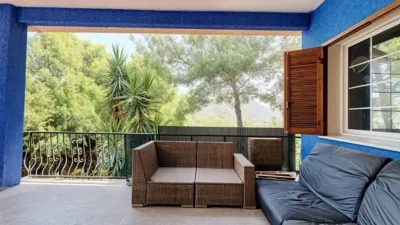 Chalet on Calle Monte Pinar photo 18
