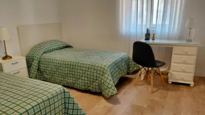 Flat on Calle de Adolfo de Castro photo 6