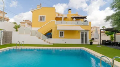 Casa – San Miguel de Salinas - Vista 2