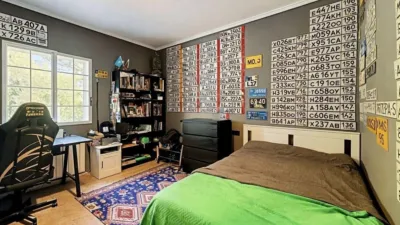 Chalet on Calle Monte Pinar photo 15