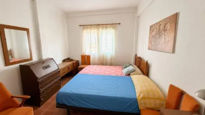 Apartment on Calle Jesús de Perceval photo 13