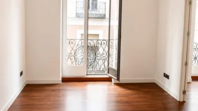 Flat on Calle de la Magdalena photo 32