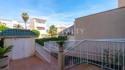 Apartment on Calle de Columbretes photo 24