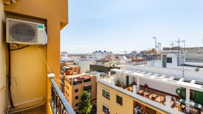 Penthouse on Carrer de Cotlliure photo 30