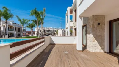 Piso – Torrevieja - Vista 2