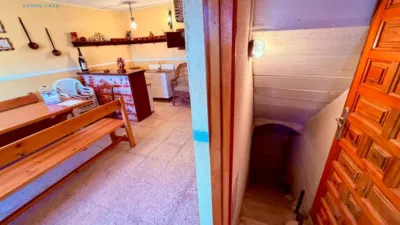 House on Camino Burgos Street, No. 19 photo 2