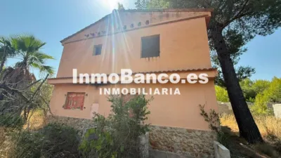 Rustic finca on Calle Poligono 7 Parcela, No. 275 photo 12