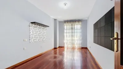 Flat on Calle de la Principal photo 4