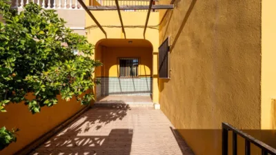 Casa adosada en calle Isla Tabarca (Cg), nº 2 photo 2