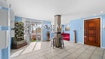 Apartment in Traditional Centre photo 8