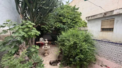 House in the Centre photo 10