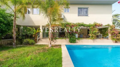 Chalet in La Font photo 2