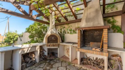 Chalet on Carrer de Montesinos photo 11