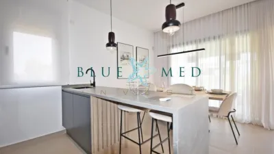 Apartment in Bulevar Central de las Cañadas photo 10