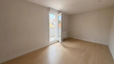 Apartment on Calle de Magallanes photo 5