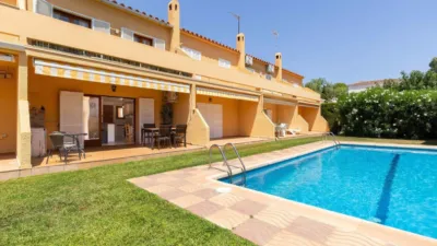 House in Riells photo 10