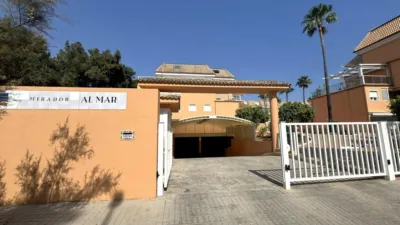 Apartamento en calle del Llac Taimir photo 32