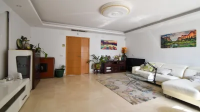 Townhouse on Vía Aurelia Street photo 4