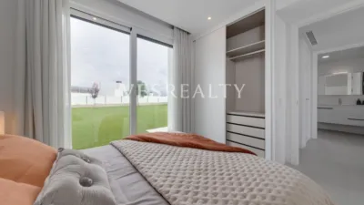 Chalet on Calle Llentiscle Del photo 7