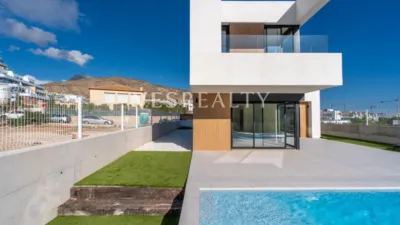 Casa – Finestrat - Més