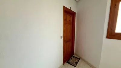 Apartment in Bus Station photo 28