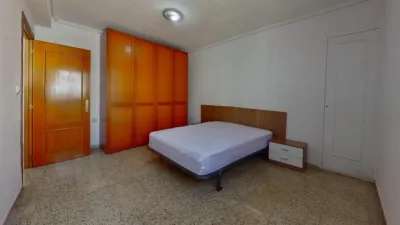 Apartment on Calle de los Santos Justo y Pastor photo 6
