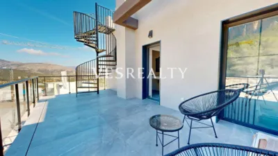 Semi-detached house in Carrer Mariola photo 17