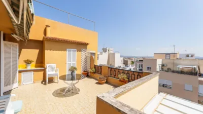Penthouse on Carrer de Cotlliure photo 3