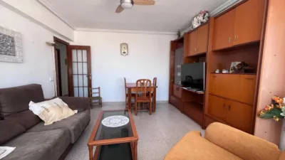 Apartment in Los Ángeles photo 2