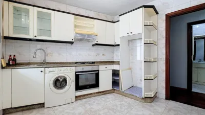 Flat on Calle de la Principal photo 6