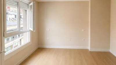 Apartment on Calle de Magallanes photo 4