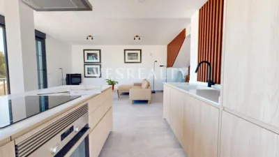 Semi-detached house in Carrer Mariola photo 5