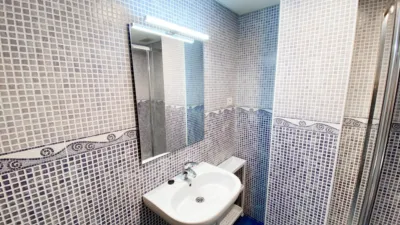 Habitación en alquiler en Avenida del Primero de Mayo, cerca de Carrer Sant Jacint, Santa Rita-Alborgí (Paterna) de 330 €<span>/mes</span>