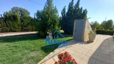 Chalet on Diseminados Street photo 26