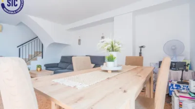 Duplex Penthouse on Carrer del Cronista Cervero photo 12