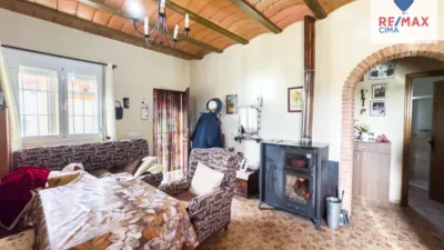 Rustic farm on Calle Diseminado Pol 6 Parcela 320 La Asomadilla photo 11