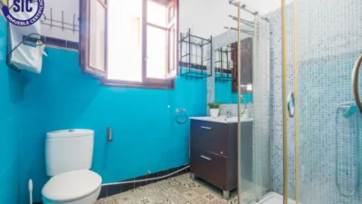 Apartment on Eugenia Viñes Street photo 10