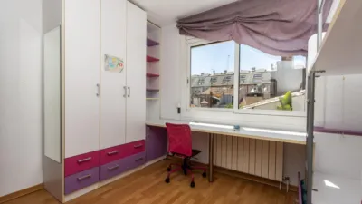 House on Carrer de l'Escola Pia photo 24
