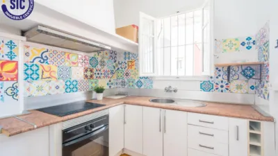 Apartment on Eugenia Viñes Street photo 4