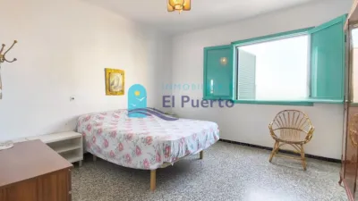 Apartment in La Isla photo 8